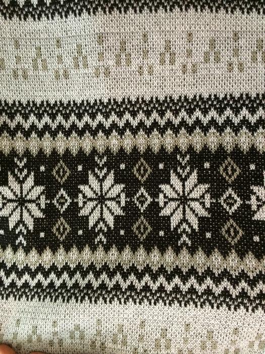 Woolen yarn jacquard fabric